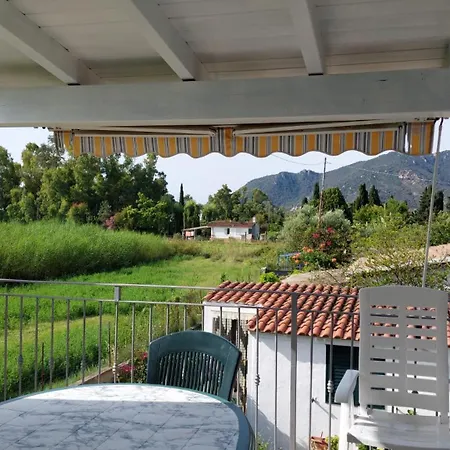 Deiana's - Beachside Appartamento *