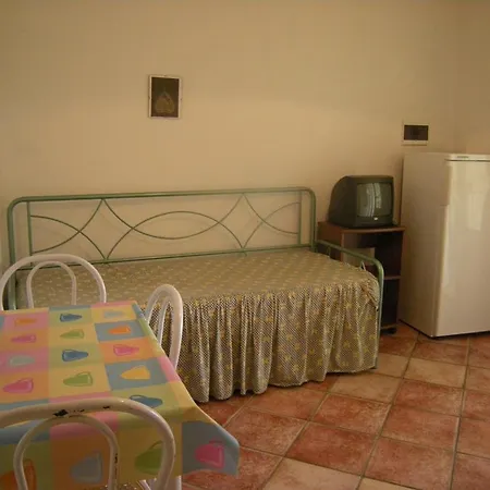 Apartment Deiana's - Beachside